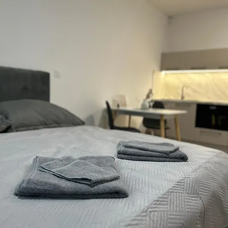 Ar Santorini White דירה